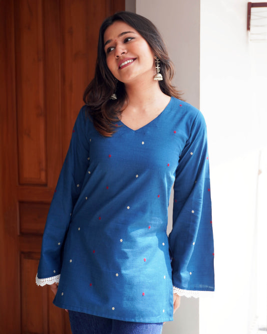 Ambarsariya Bell-sleeve kurti
