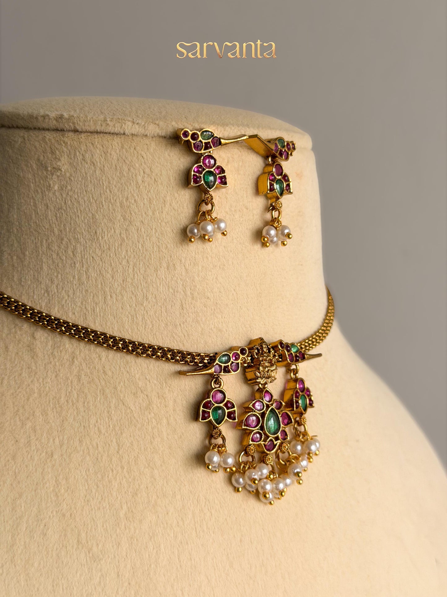 Lakshmi Pushpam Set